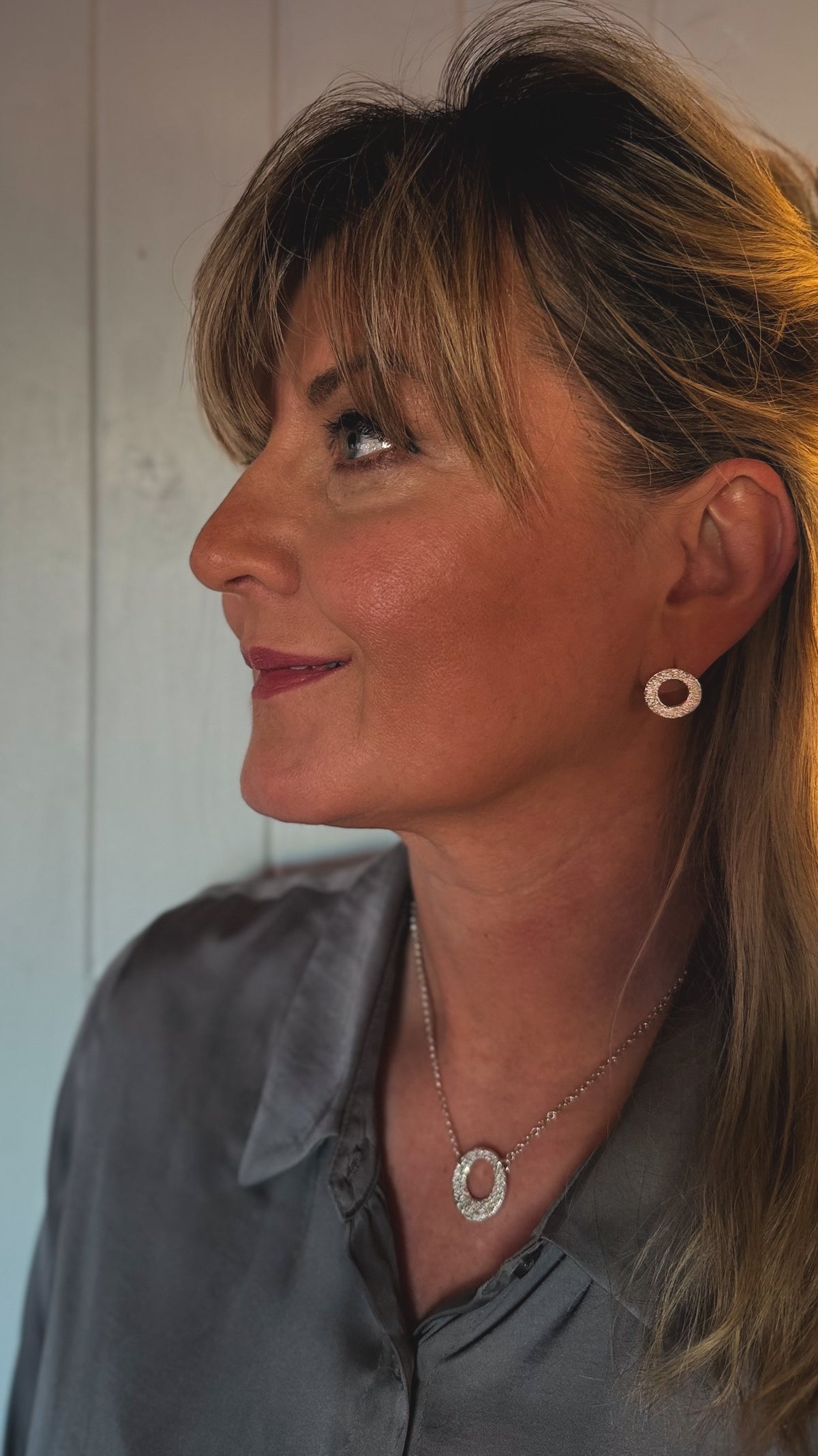 SandSpor – Round silver pendant with chain | Lofoten Jewelry