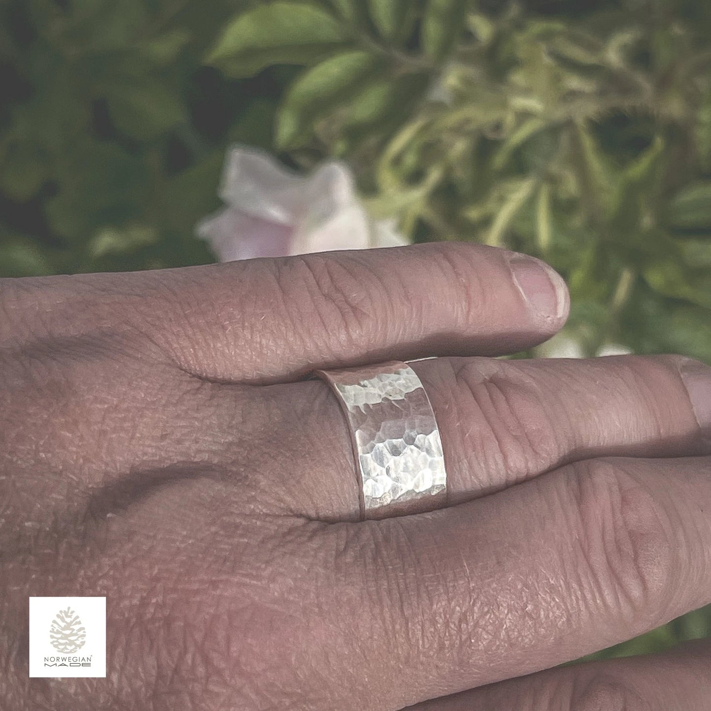 Lofoten Jewelry Silver Clamp Ring in Hammer Technique - adjustable