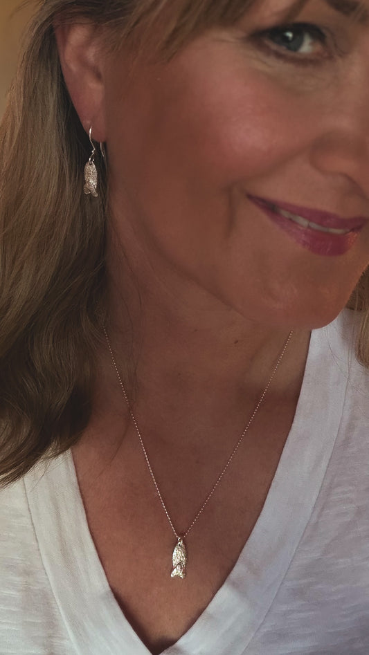 SandTrack Love Fish – Silver Pendant from Lofoten | Lofoten Jewelry