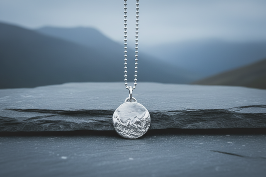 Lofoten Jewelry Silver Necklace "Mountain Joy"